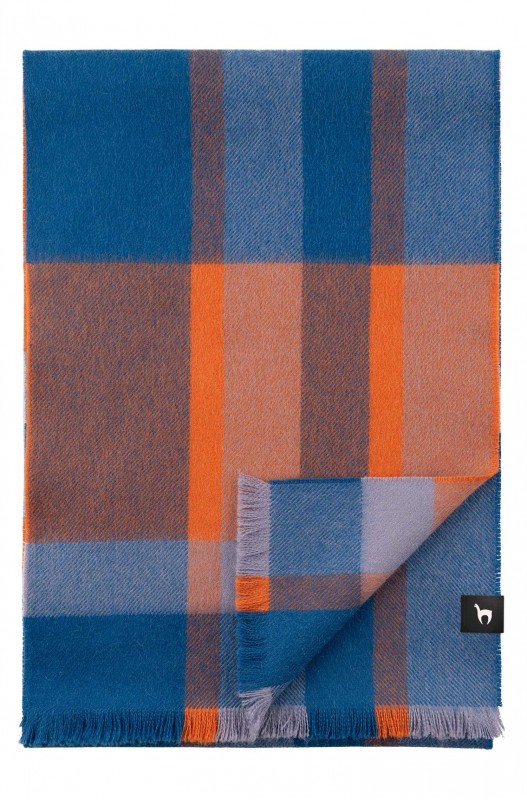 alpaka-webschal-alegro-aus-100-royal-alpaka (5)